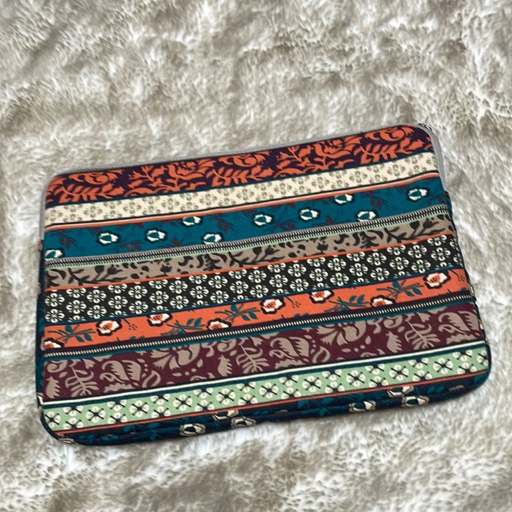 iPad / Laptop Sleeve